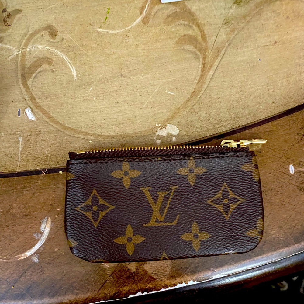 Louis Vuitton Monogram Pouch